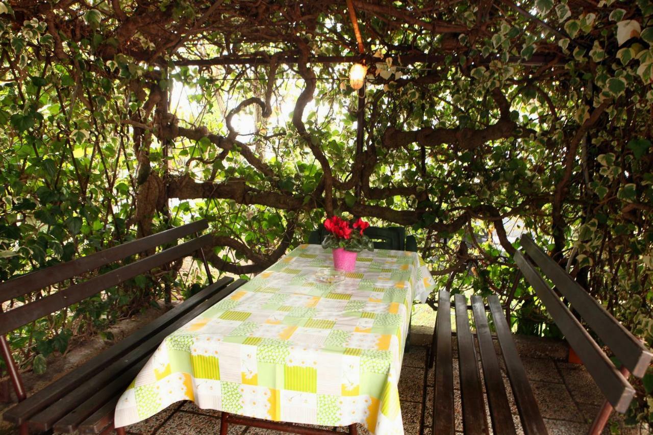 Peaceful Family Apartments Jasna Portoroz Bagian luar foto